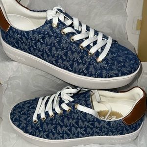 Poppy lace up Michael Kors Denim Shoes